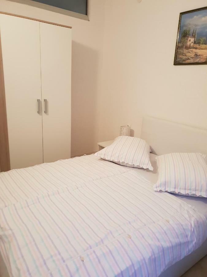 Apartman Ivana Grizane-Belgrad Экстерьер фото